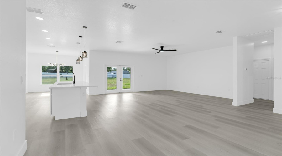 Weeki Wachee, Florida 34613, 4 Bedroom Bedrooms, ,2 Bathroombathrooms,Residential,For Sale,Nittany,0,Mfrtb8540863