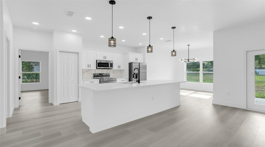 Weeki Wachee, Florida 34613, 4 Bedroom Bedrooms, ,2 Bathroombathrooms,Residential,For Sale,Nittany,0,Mfrtb8540863