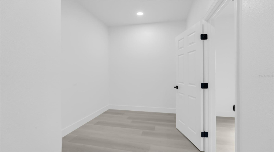Weeki Wachee, Florida 34613, 4 Bedroom Bedrooms, ,2 Bathroombathrooms,Residential,For Sale,Nittany,0,Mfrtb8540863