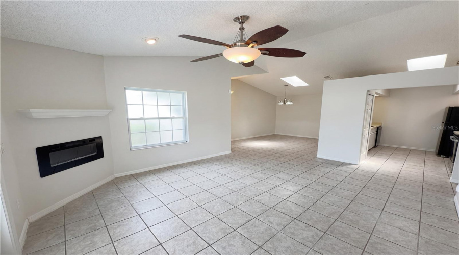 Orlando, Florida 32812, 2 Bedroom Bedrooms, ,2 Bathroombathrooms,Residential,For Sale,Plainfield,0,Mfro6397969