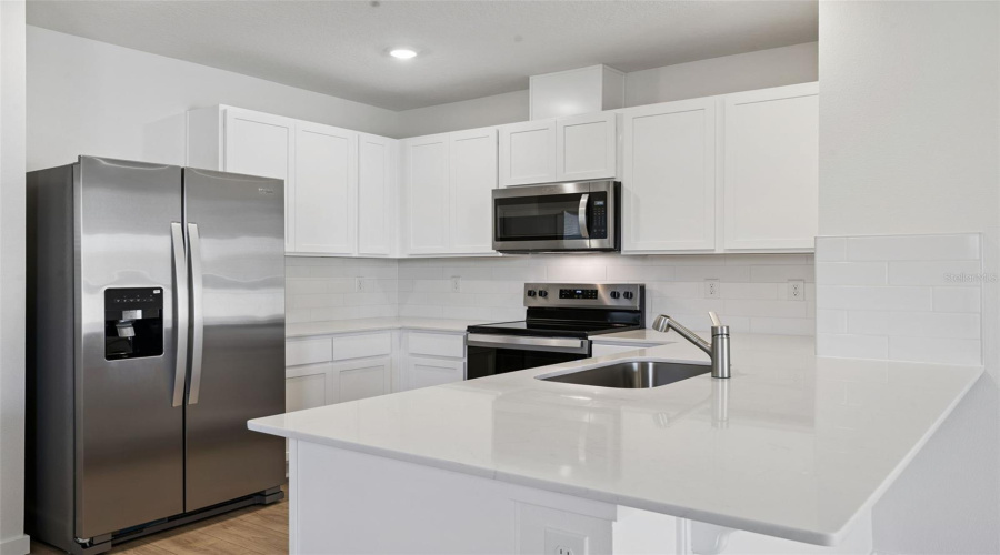 Ocoee, Florida 34761, 3 Bedroom Bedrooms, ,2 Bathroombathrooms,Residential,For Sale,Baywood Flower,0,Mfro6421968