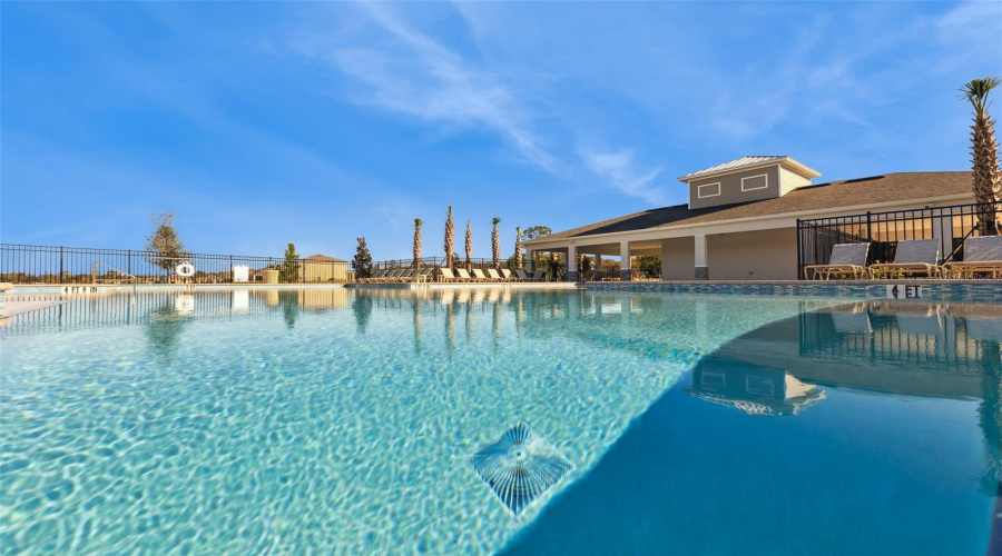 Daytona Beach, Florida 32124, 5 Bedroom Bedrooms, ,3 Bathroombathrooms,Residential,For Sale,Morfontaine,0,Mfro6411289