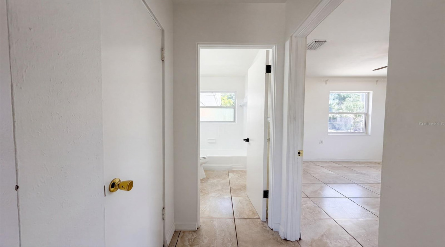 Englewood, Florida 34223, 3 Bedroom Bedrooms, ,2 Bathroombathrooms,Residential,For Sale,4Th,0,Mfro6400871