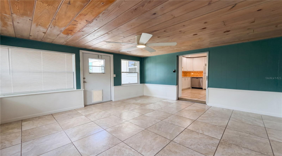 Englewood, Florida 34223, 3 Bedroom Bedrooms, ,2 Bathroombathrooms,Residential,For Sale,4Th,0,Mfro6400871