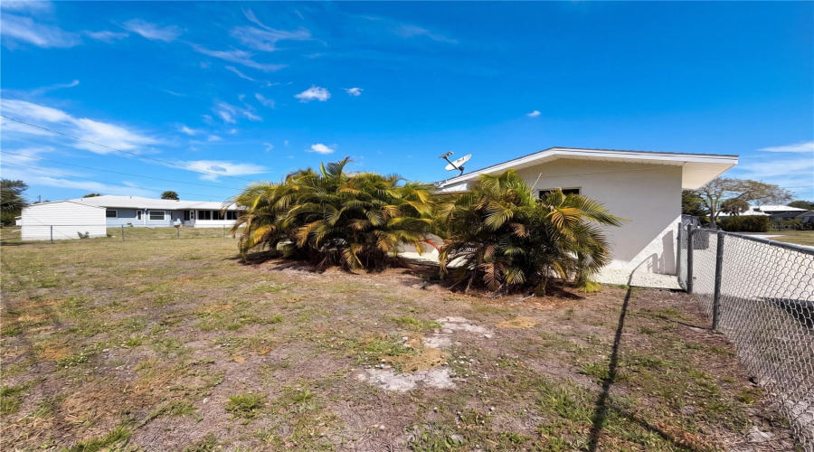 Englewood, Florida 34223, 3 Bedroom Bedrooms, ,2 Bathroombathrooms,Residential,For Sale,4Th,0,Mfro6400871