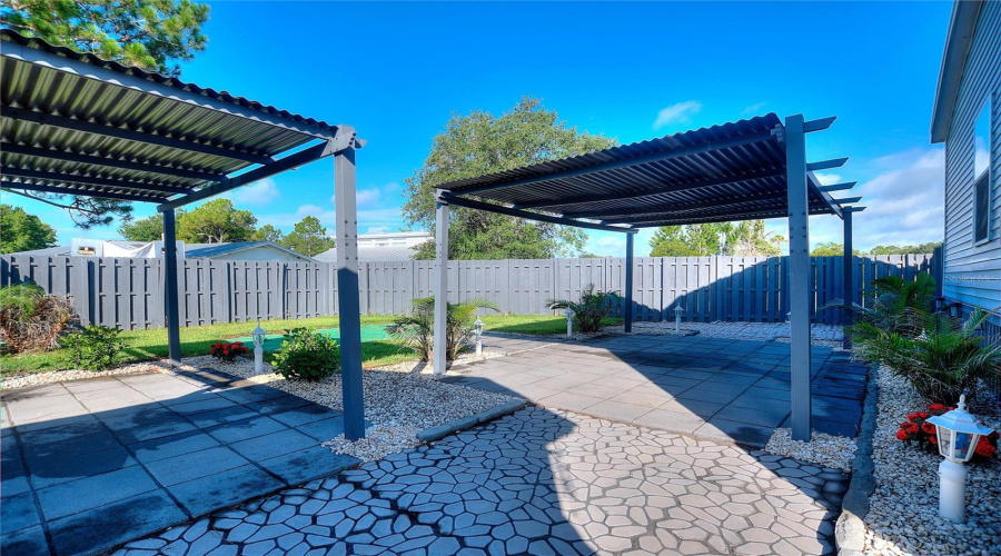 A Charming Focal Point For Outdoor Gatherings And Relaxation