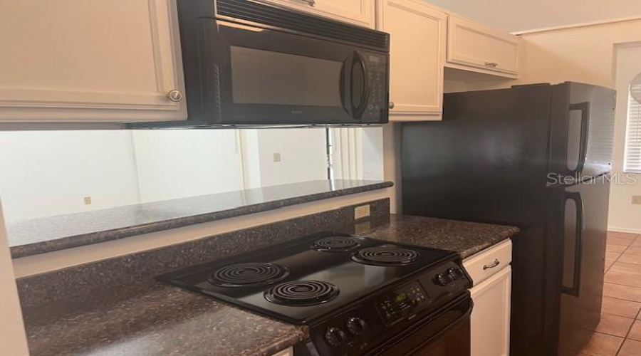 Weeki Wachee, Florida 34613, 2 Bedroom Bedrooms, ,2 Bathroombathrooms,Residential,For Sale,Nakoma,0,Mfrw7888879