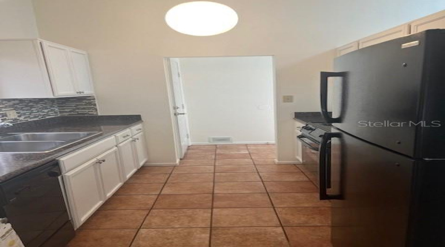 Weeki Wachee, Florida 34613, 2 Bedroom Bedrooms, ,2 Bathroombathrooms,Residential,For Sale,Nakoma,0,Mfrw7888879