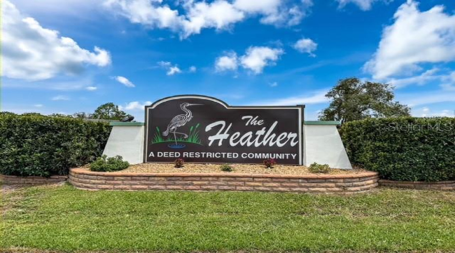 Weeki Wachee, Florida 34613, 2 Bedroom Bedrooms, ,2 Bathroombathrooms,Residential,For Sale,Nakoma,0,Mfrw7888879