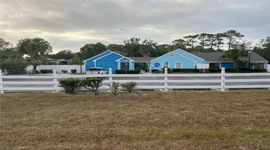 Weeki Wachee, Florida 34613, 2 Bedroom Bedrooms, ,2 Bathroombathrooms,Residential,For Sale,Nakoma,0,Mfrw7888879