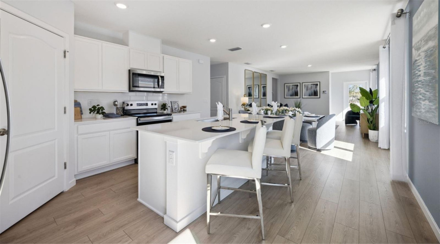 St Cloud, Florida 34773, 4 Bedroom Bedrooms, ,2 Bathroombathrooms,Residential,For Sale,Grey Moss,0,Mfro6415692