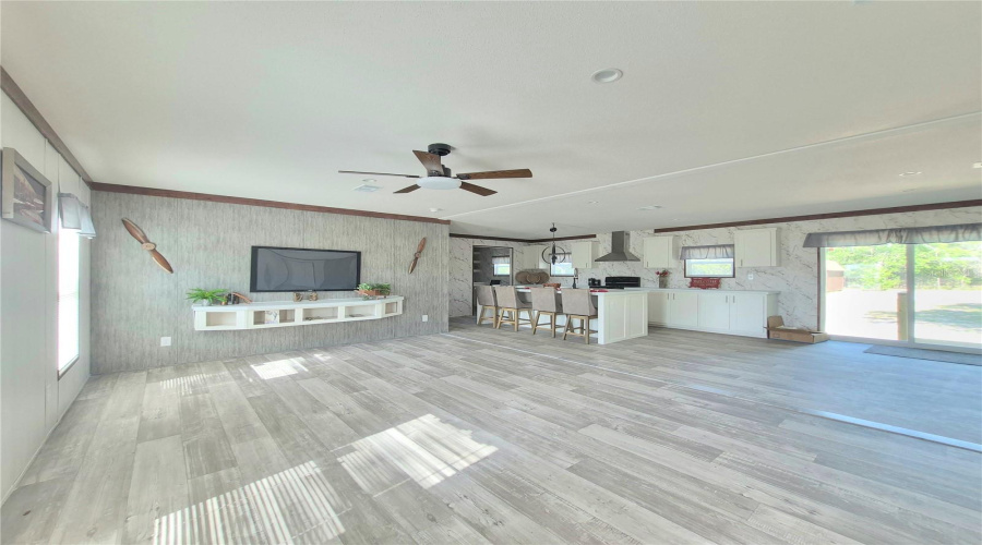 Brooksville, Florida 34613, 3 Bedroom Bedrooms, ,2 Bathroombathrooms,Residential,For Sale,Weeping Willow,0,Mfrtb8501607
