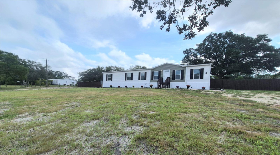 Brooksville, Florida 34613, 3 Bedroom Bedrooms, ,2 Bathroombathrooms,Residential,For Sale,Weeping Willow,0,Mfrtb8501607