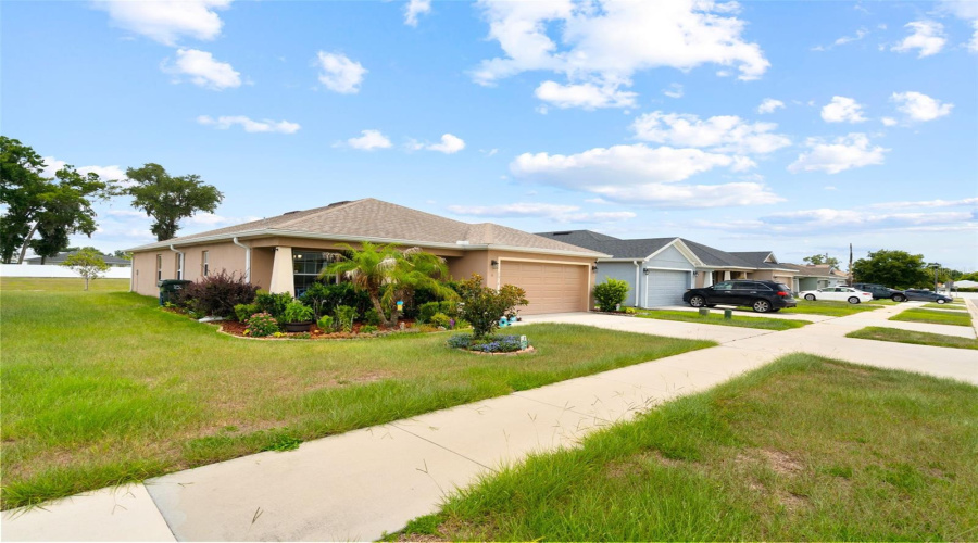 Lakeland, Florida 33810, 4 Bedroom Bedrooms, ,2 Bathroombathrooms,Residential,For Sale,Danes,0,Mfrtb8513490