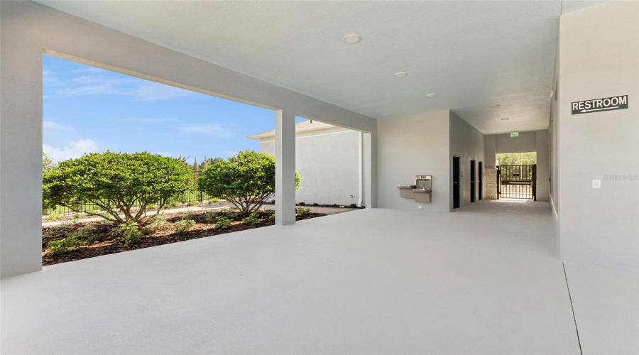 Ormond Beach, Florida 32174, 5 Bedroom Bedrooms, ,3 Bathroombathrooms,Residential,For Sale,Houmas,0,Mfro6415207