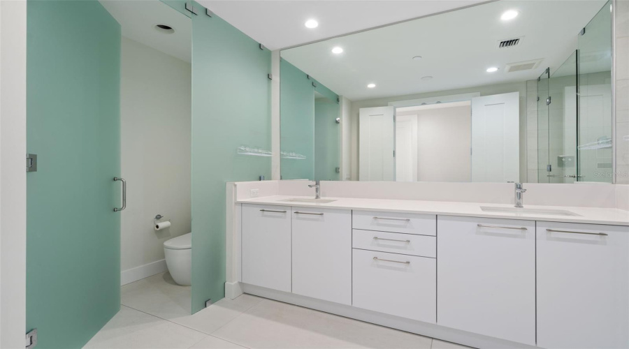 Primary Bath With Water Closet