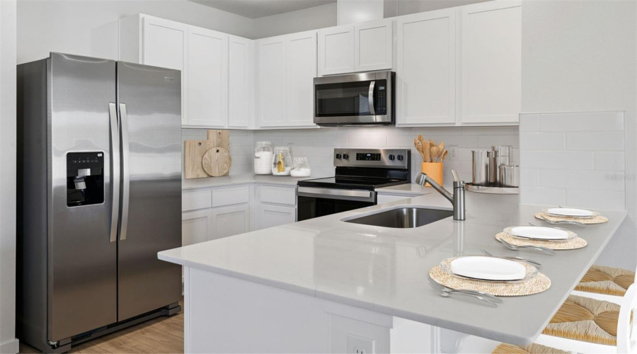 Ocoee, Florida 34761, 3 Bedroom Bedrooms, ,2 Bathroombathrooms,Residential,For Sale,Spineywood,0,Mfro6411711