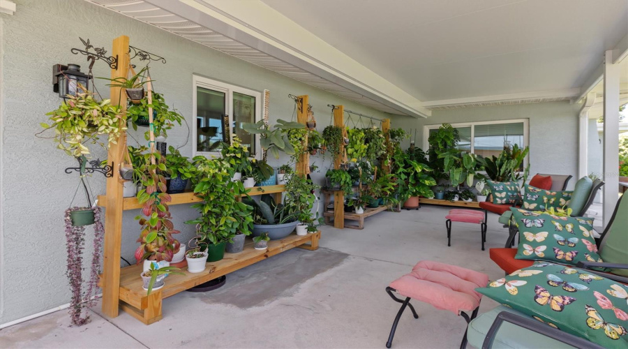 Showing Off The Long Lanai