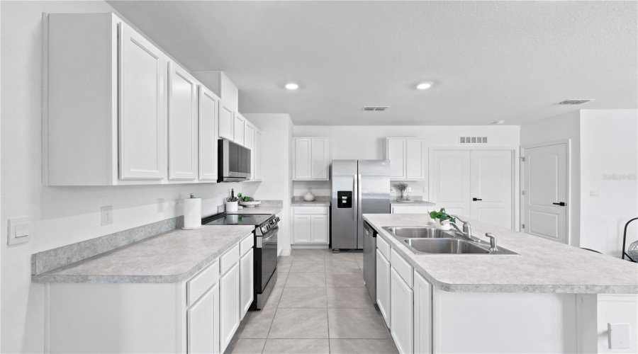 Harmony, Florida 34773, 3 Bedroom Bedrooms, ,2 Bathroombathrooms,Residential,For Sale,Reddish Egret,0,Mfrs5152359