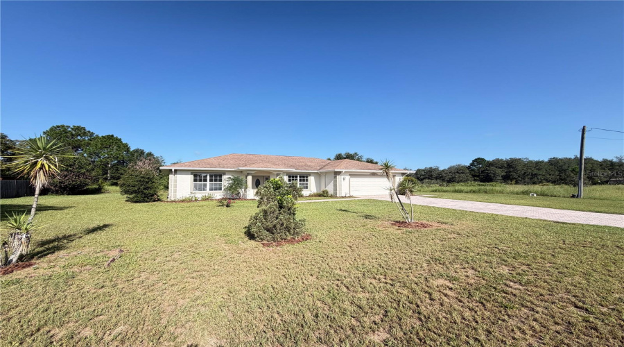 Avon Park, Florida 33825, 3 Bedroom Bedrooms, ,2 Bathroombathrooms,Residential,For Sale,Lowell,0,Mfro6434814