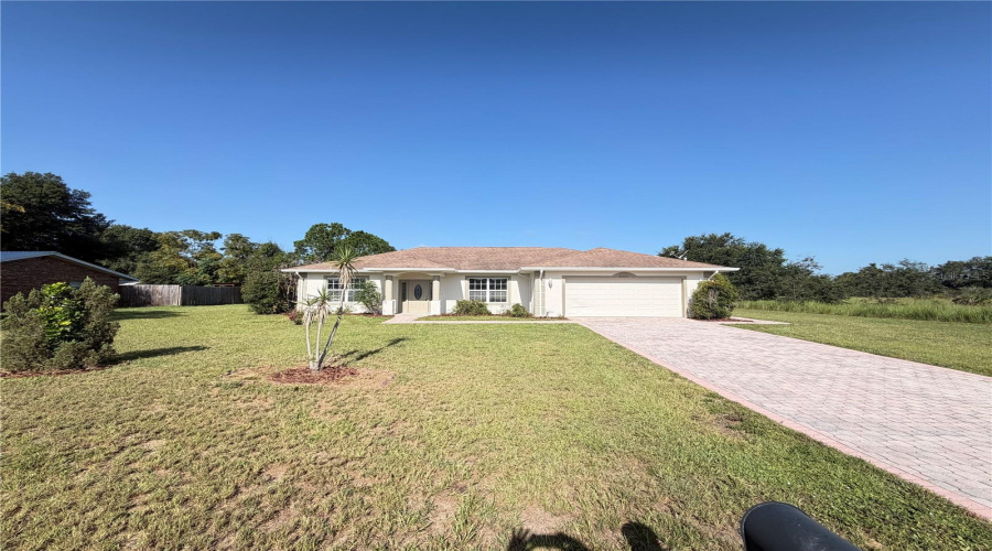 Avon Park, Florida 33825, 3 Bedroom Bedrooms, ,2 Bathroombathrooms,Residential,For Sale,Lowell,0,Mfro6434814