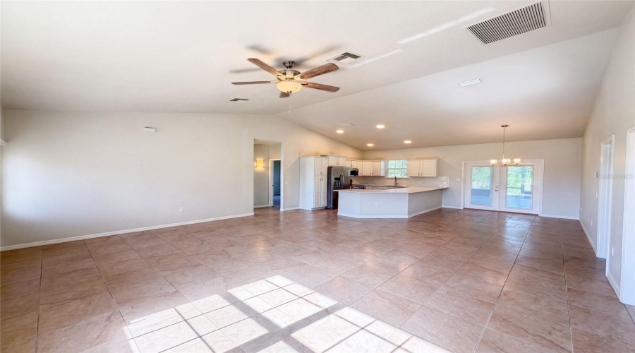 Avon Park, Florida 33825, 3 Bedroom Bedrooms, ,2 Bathroombathrooms,Residential,For Sale,Lowell,0,Mfro6434814