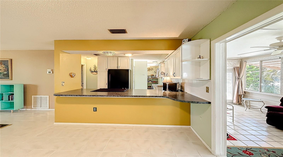 Venice, Florida 34293, 2 Bedroom Bedrooms, ,2 Bathroombathrooms,Residential,For Sale,Seminole,0,Mfrs5147610