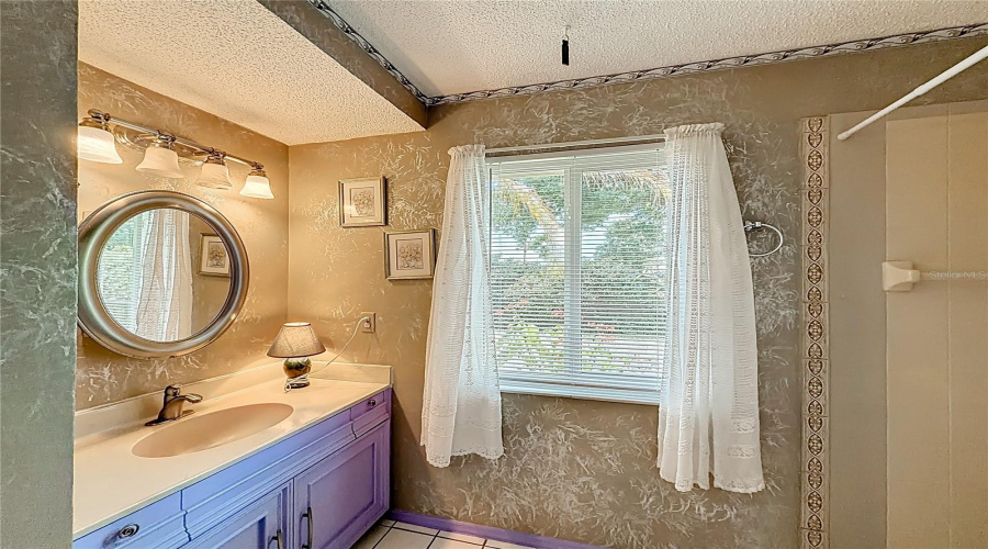 Venice, Florida 34293, 2 Bedroom Bedrooms, ,2 Bathroombathrooms,Residential,For Sale,Seminole,0,Mfrs5147610
