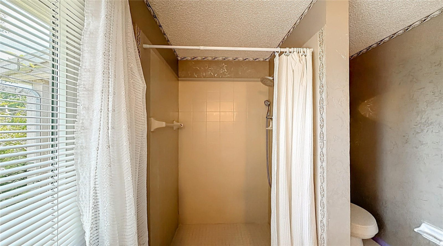 Venice, Florida 34293, 2 Bedroom Bedrooms, ,2 Bathroombathrooms,Residential,For Sale,Seminole,0,Mfrs5147610