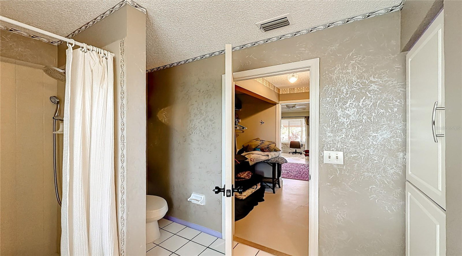 Venice, Florida 34293, 2 Bedroom Bedrooms, ,2 Bathroombathrooms,Residential,For Sale,Seminole,0,Mfrs5147610
