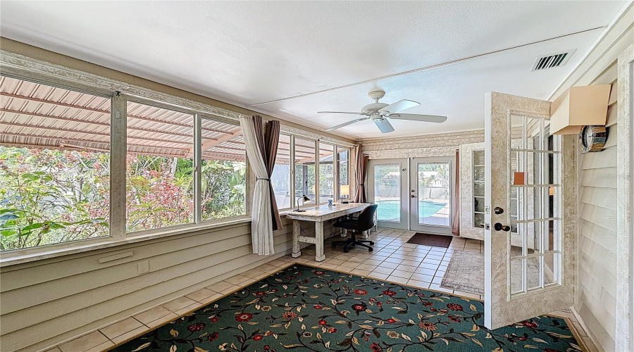 Venice, Florida 34293, 2 Bedroom Bedrooms, ,2 Bathroombathrooms,Residential,For Sale,Seminole,0,Mfrs5147610