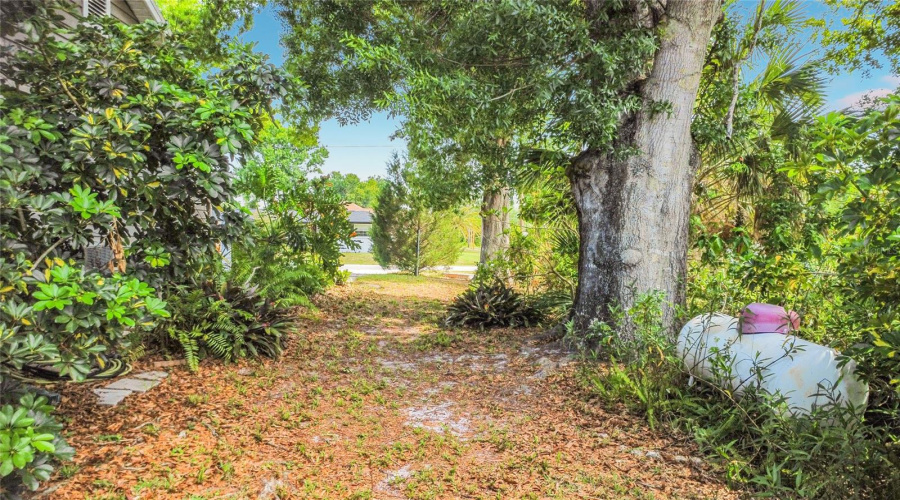 Venice, Florida 34293, 2 Bedroom Bedrooms, ,2 Bathroombathrooms,Residential,For Sale,Seminole,0,Mfrs5147610
