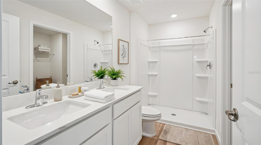 St Cloud, Florida 34773, 3 Bedroom Bedrooms, ,2 Bathroombathrooms,Residential,For Sale,Grey Moss,0,Mfro6407230