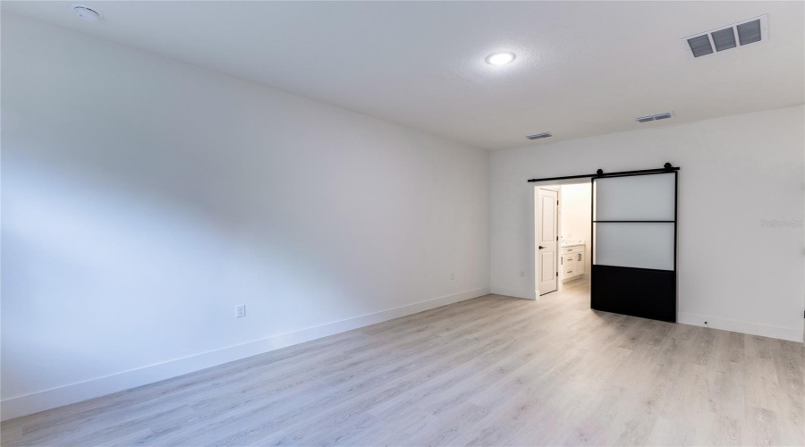 Deltona, Florida 32738, 3 Bedroom Bedrooms, ,3 Bathroombathrooms,Residential,For Sale,Hibiscus,0,Mfro6371509