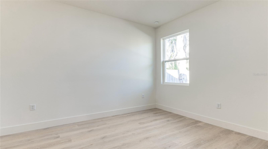 Deltona, Florida 32738, 3 Bedroom Bedrooms, ,3 Bathroombathrooms,Residential,For Sale,Hibiscus,0,Mfro6371509