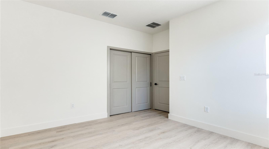 Deltona, Florida 32738, 3 Bedroom Bedrooms, ,3 Bathroombathrooms,Residential,For Sale,Hibiscus,0,Mfro6371509