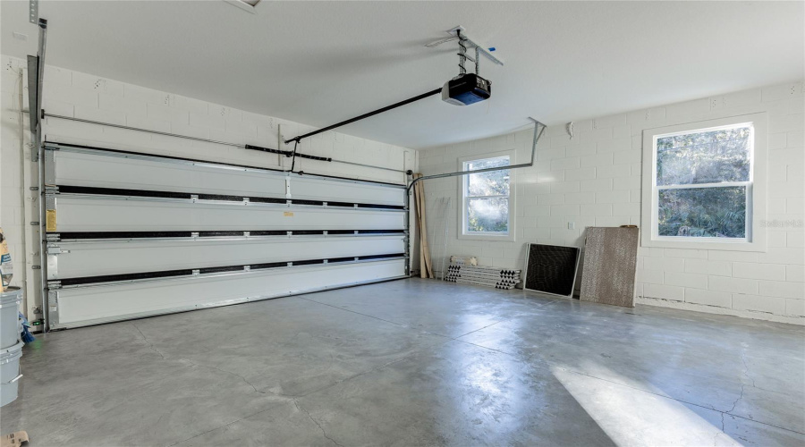 Deltona, Florida 32738, 3 Bedroom Bedrooms, ,3 Bathroombathrooms,Residential,For Sale,Hibiscus,0,Mfro6371509