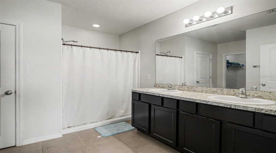 Riverview, Florida 33578, 4 Bedroom Bedrooms, ,2 Bathroombathrooms,Residential,For Sale,Park Meadowbrooke,0,Mfrtb8451654