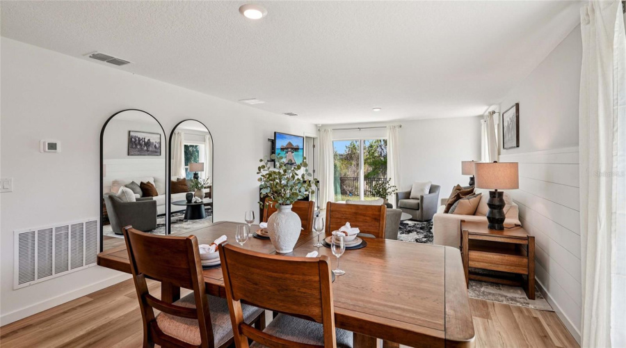 St Cloud, Florida 34773, 4 Bedroom Bedrooms, ,2 Bathroombathrooms,Residential,For Sale,Grey Moss,0,Mfro6415716
