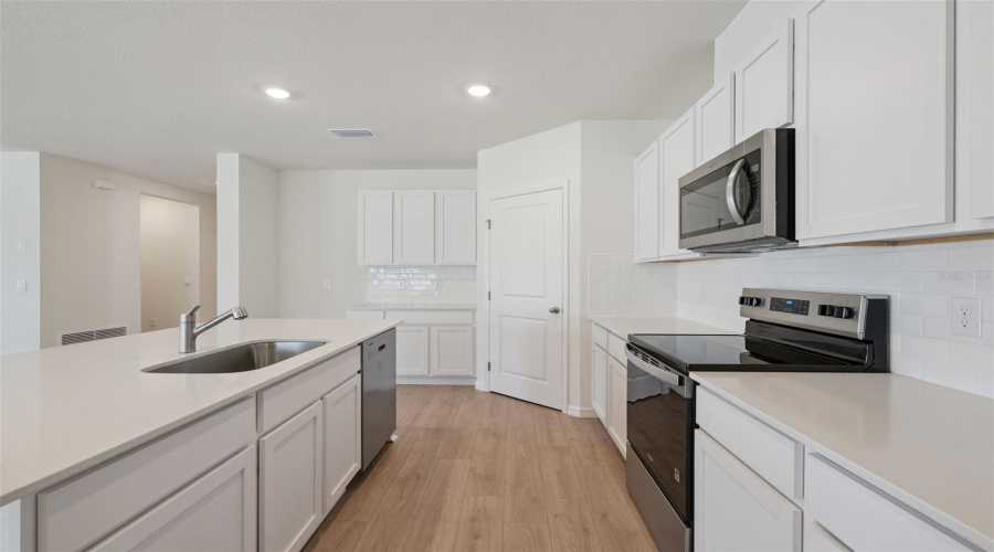 St Cloud, Florida 34773, 5 Bedroom Bedrooms, ,3 Bathroombathrooms,Residential,For Sale,Elio Hammock,0,Mfro6424964