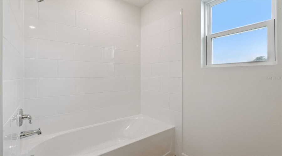 St Cloud, Florida 34773, 5 Bedroom Bedrooms, ,3 Bathroombathrooms,Residential,For Sale,Elio Hammock,0,Mfro6424964