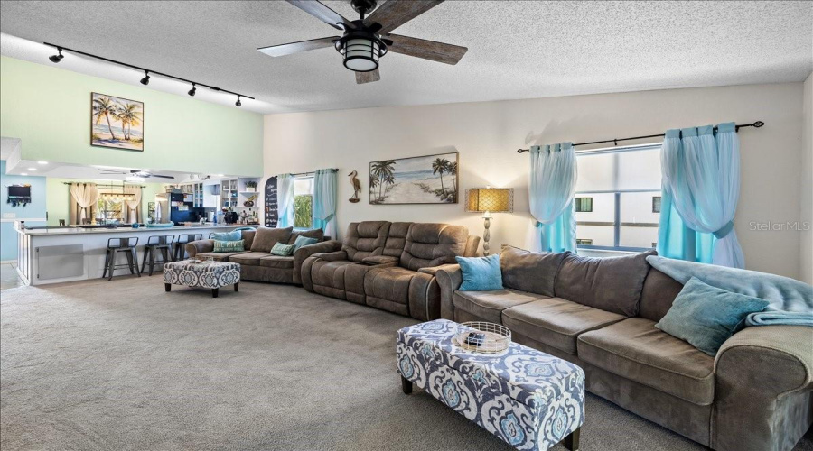 Weeki Wachee, Florida 34607, 2 Bedroom Bedrooms, ,2 Bathroombathrooms,Residential,For Sale,River Run,0,Mfrtb8524803