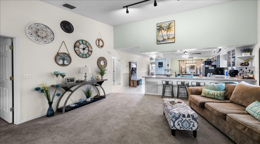 Weeki Wachee, Florida 34607, 2 Bedroom Bedrooms, ,2 Bathroombathrooms,Residential,For Sale,River Run,0,Mfrtb8524803