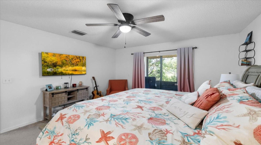 Weeki Wachee, Florida 34607, 2 Bedroom Bedrooms, ,2 Bathroombathrooms,Residential,For Sale,River Run,0,Mfrtb8524803