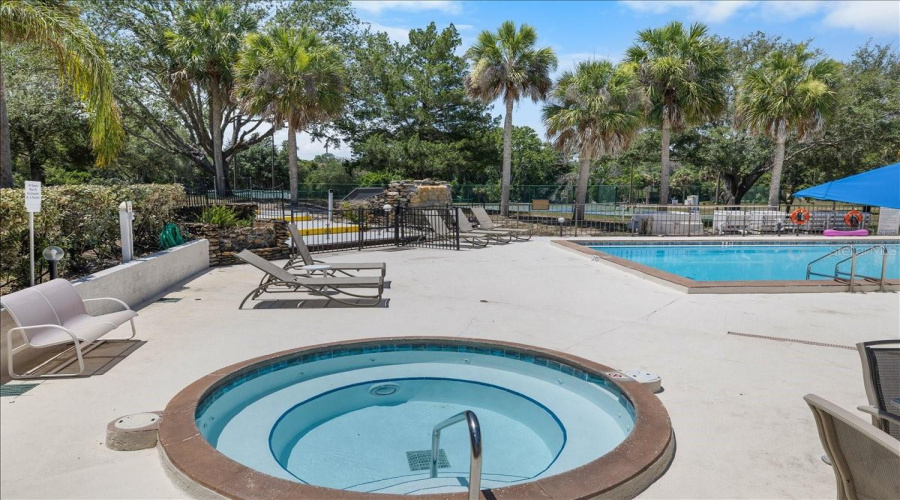 Weeki Wachee, Florida 34607, 2 Bedroom Bedrooms, ,2 Bathroombathrooms,Residential,For Sale,River Run,0,Mfrtb8524803
