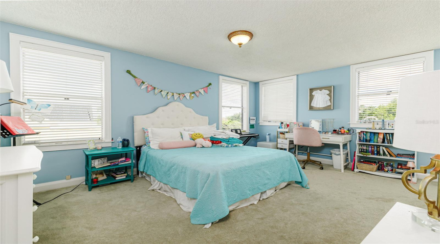 Lakeland, Florida 33803, 4 Bedroom Bedrooms, ,4 Bathroombathrooms,Residential,For Sale,Miramar,0,Mfrl4962185