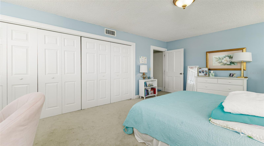 Lakeland, Florida 33803, 4 Bedroom Bedrooms, ,4 Bathroombathrooms,Residential,For Sale,Miramar,0,Mfrl4962185