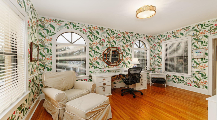 Lakeland, Florida 33803, 4 Bedroom Bedrooms, ,4 Bathroombathrooms,Residential,For Sale,Miramar,0,Mfrl4962185