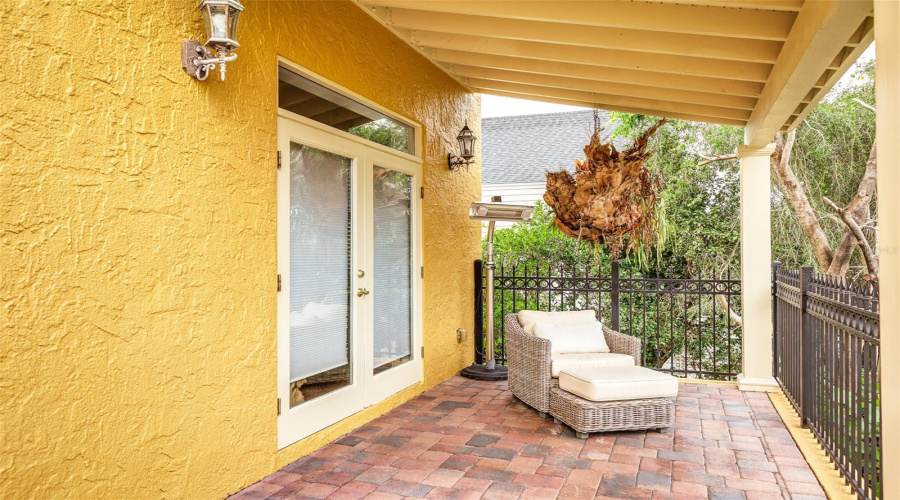 Lakeland, Florida 33803, 4 Bedroom Bedrooms, ,4 Bathroombathrooms,Residential,For Sale,Miramar,0,Mfrl4962185