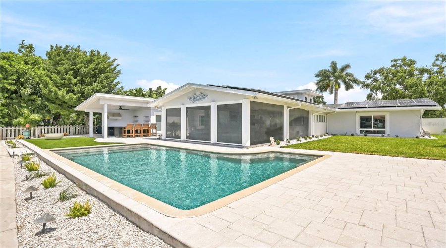Backyard Paradise!